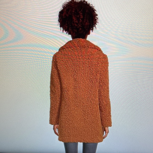 ⭐️ 2x's Host Pick! ⭐️ NWT - Sam Edelman Ladies Cognac Faux Shearling Jac… - Picture 4 of 9